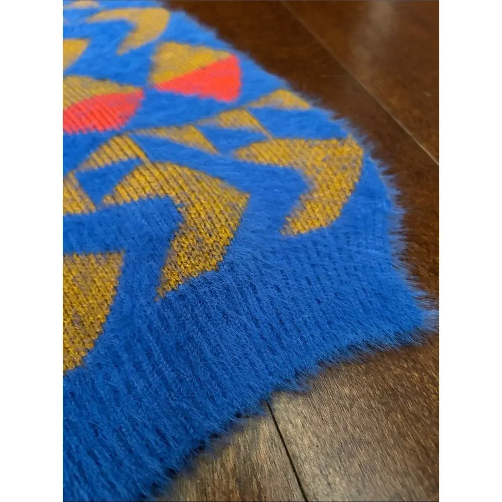 Urban Outfitters Geo Pattern Blanket Scarf